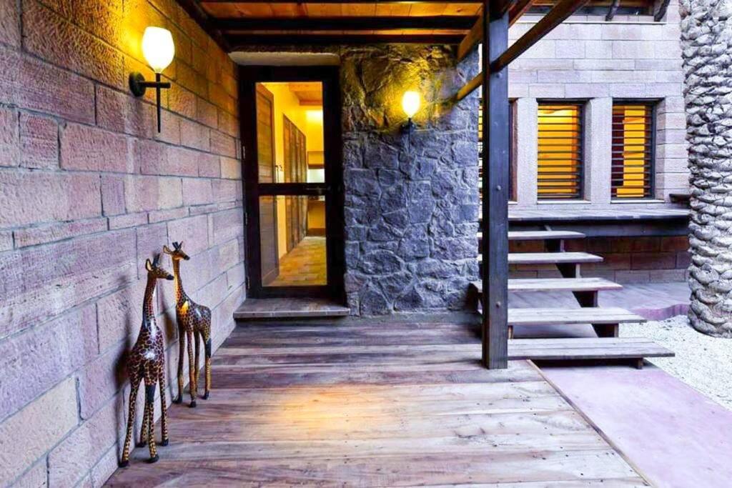 Vacation Villa-Devraj Residency - Bhuj, Kutch מראה חיצוני תמונה